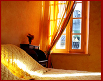 Chambres d'hôtes Les Florentines - Chambre mandarine, vue des appartements